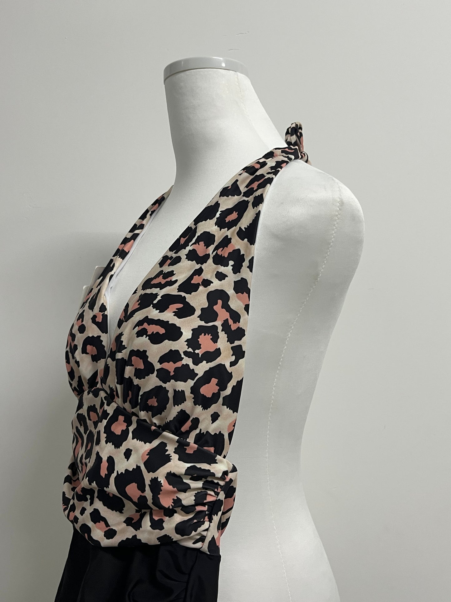 PATCHAPPY Leopard print swimsuit Women's V-Neck Open Back One Piece Swimsuits