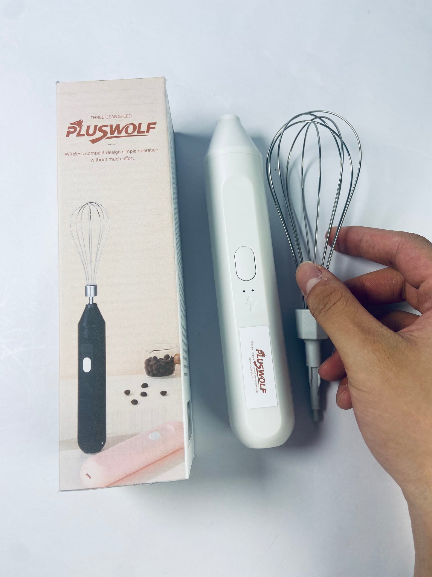 PLUSWOLF Electric egg beaters Electric Handheld Mixers USB Rechargeable Cordless Hand Mixers Foamer Eggs Beater Milk Frothers Kitchen Cooking Tool