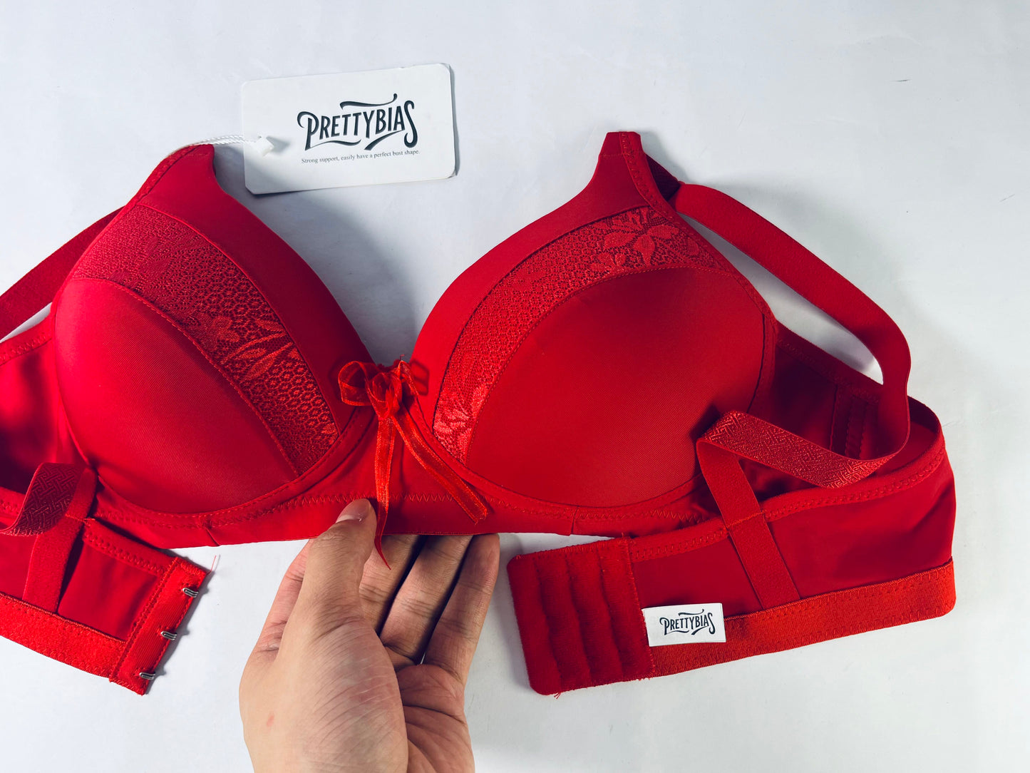 PRETTYBIAS Soft Comfortable Underwire Bras Lightly Padded Underwire Plunge