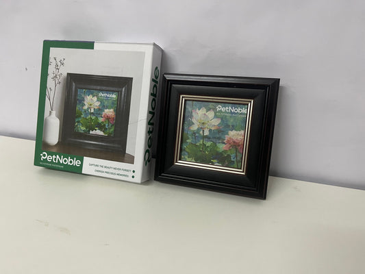 【PetNoble Polystone Picture Frame】—— Elegant Decor for Cherishing Precious Memories