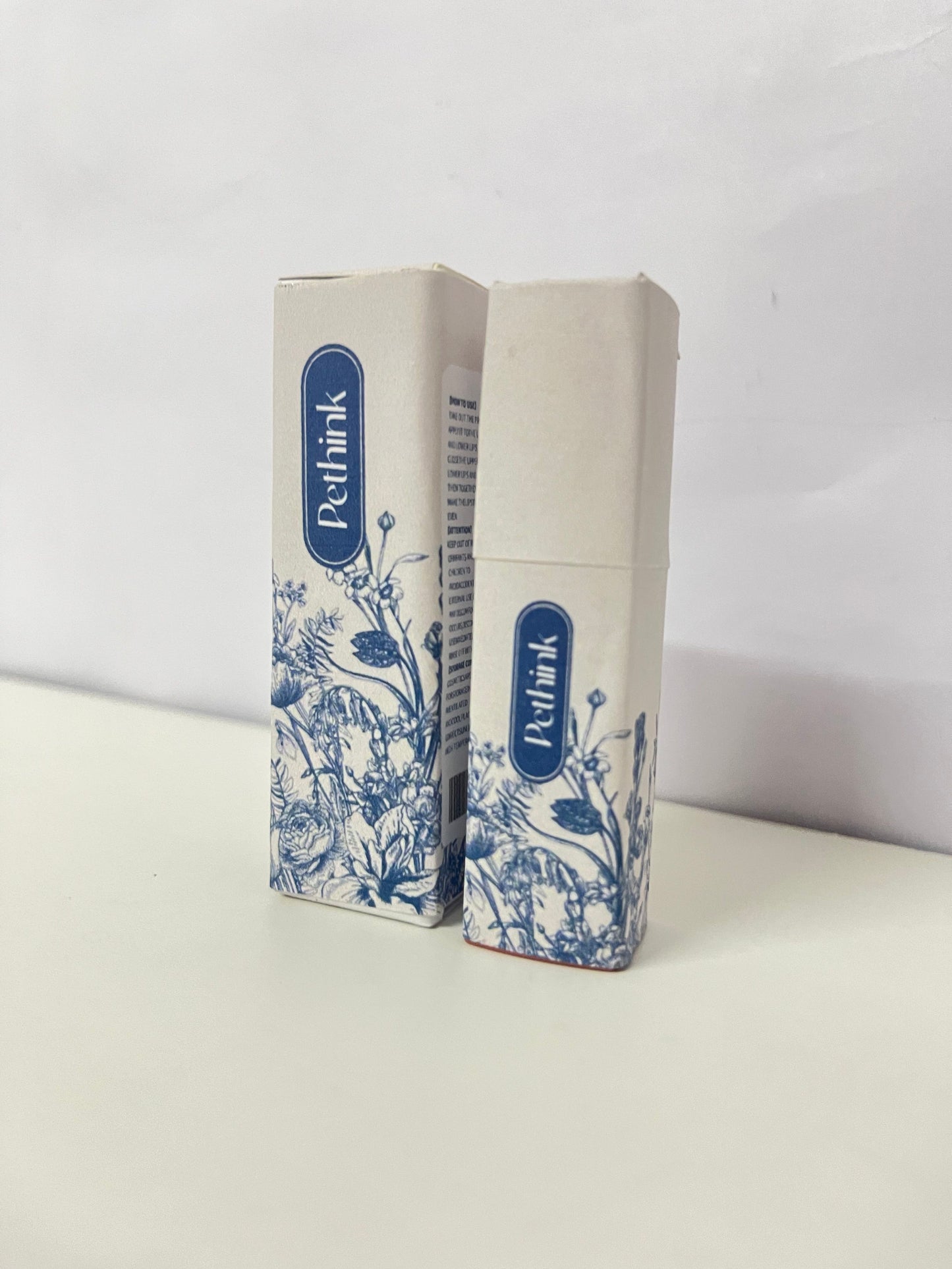 Pethink Retro Blue-Tone Lip Glaze Velvet Matte Texture A High-End Atmosphere Item for Daily Makeup