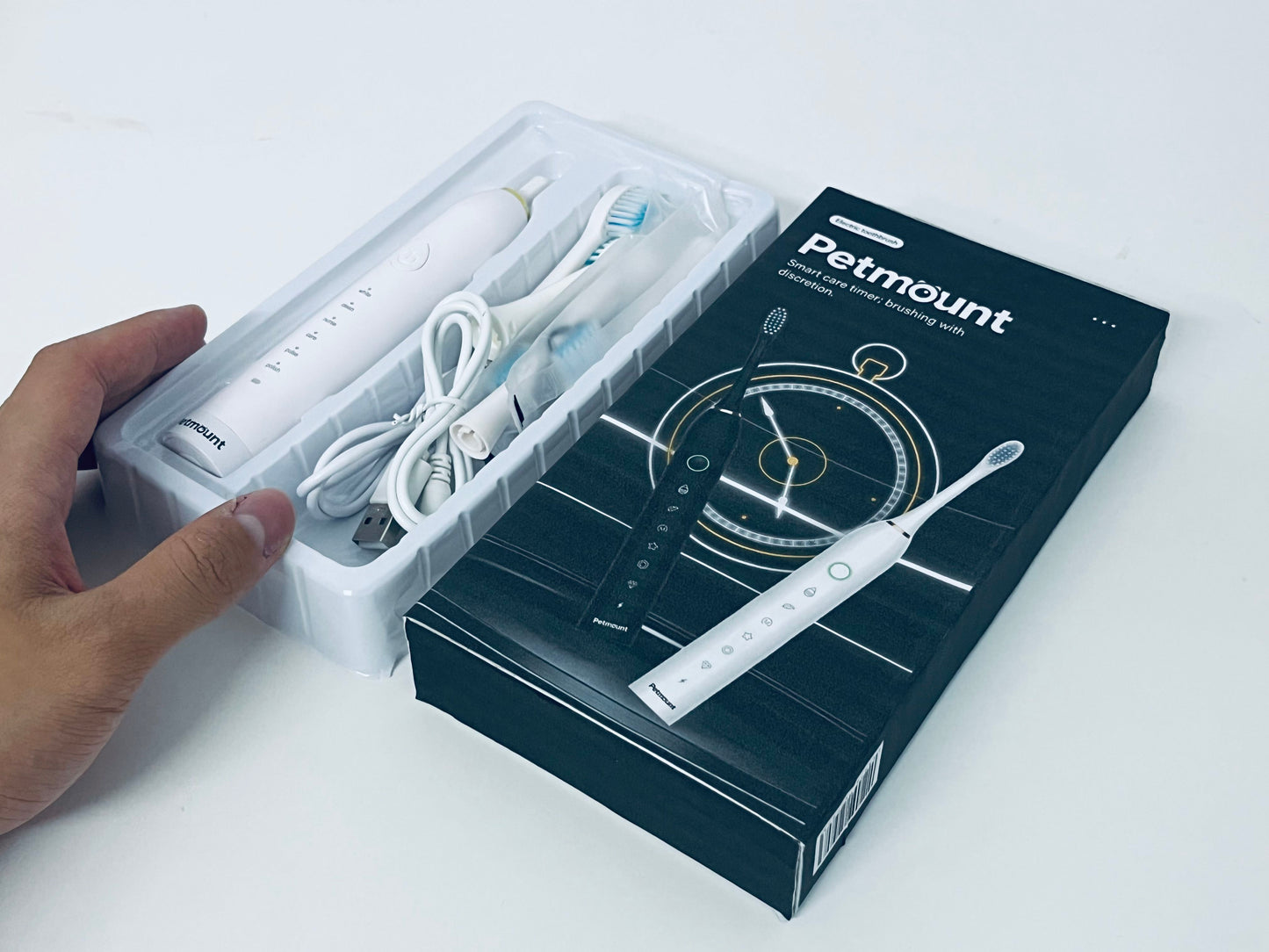 Petmount Travel-Friendly Electric Toothbrush - USB-C Charged, IPX7 Waterproof (3 Heads Included)