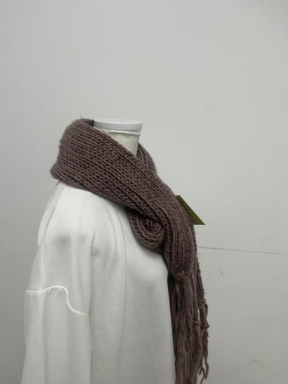 【Piglory Scarfs】—— Cozy & Versatile Winter Wardrobe Staple