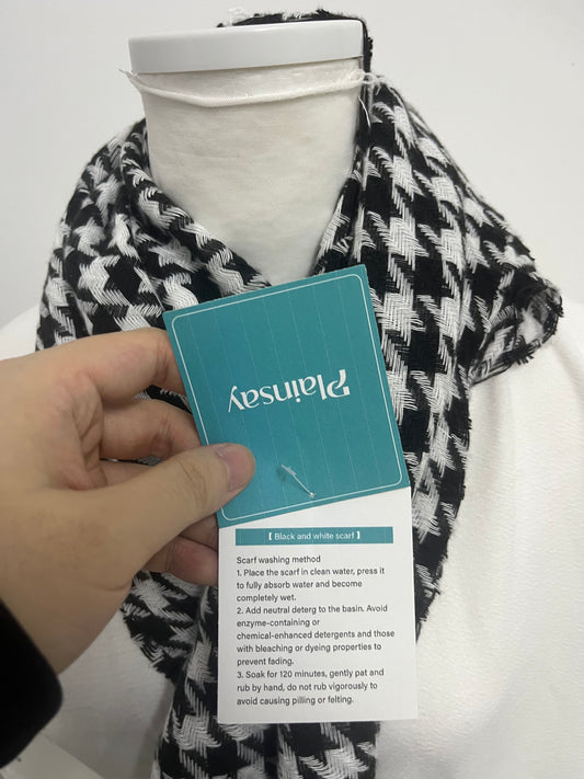 【Plainsay Scarfs】——Plainsay Classic Houndstooth Scarf - Timeless Black & White Statement Piece
