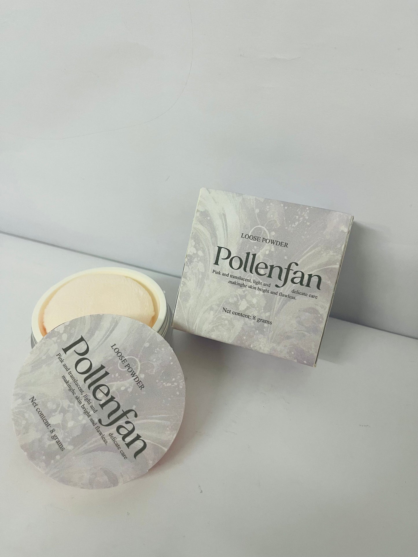 Pollenfan Loose face powder Perfect Finish HD Powder, Blurs Fine Lines & Imperfections, All Day Wear, Perfect for On The Go,