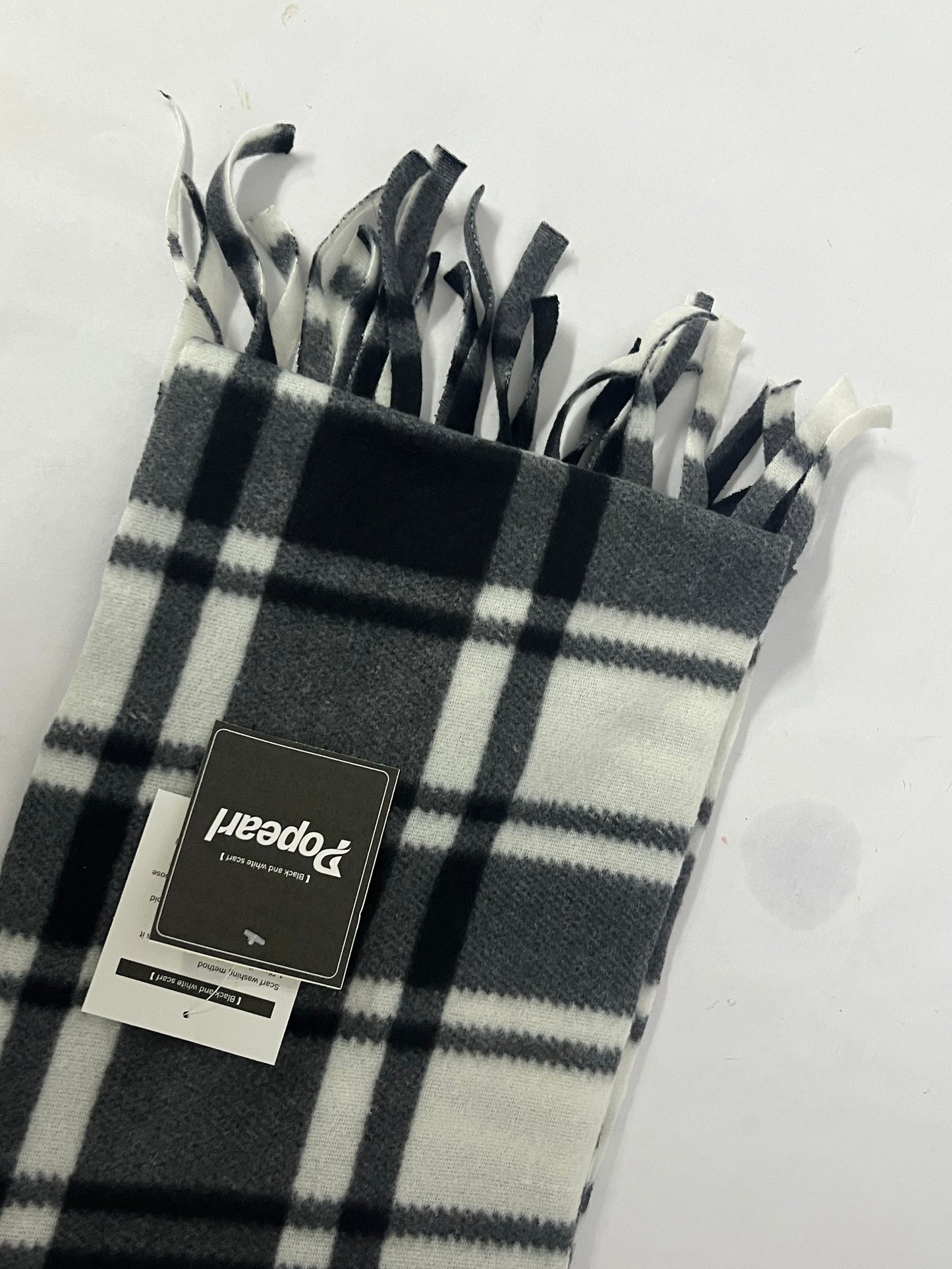 Popearl  Exquisite Mongolia Wool Scarf - Classic Plaid Design, Opulent Winter Warmth