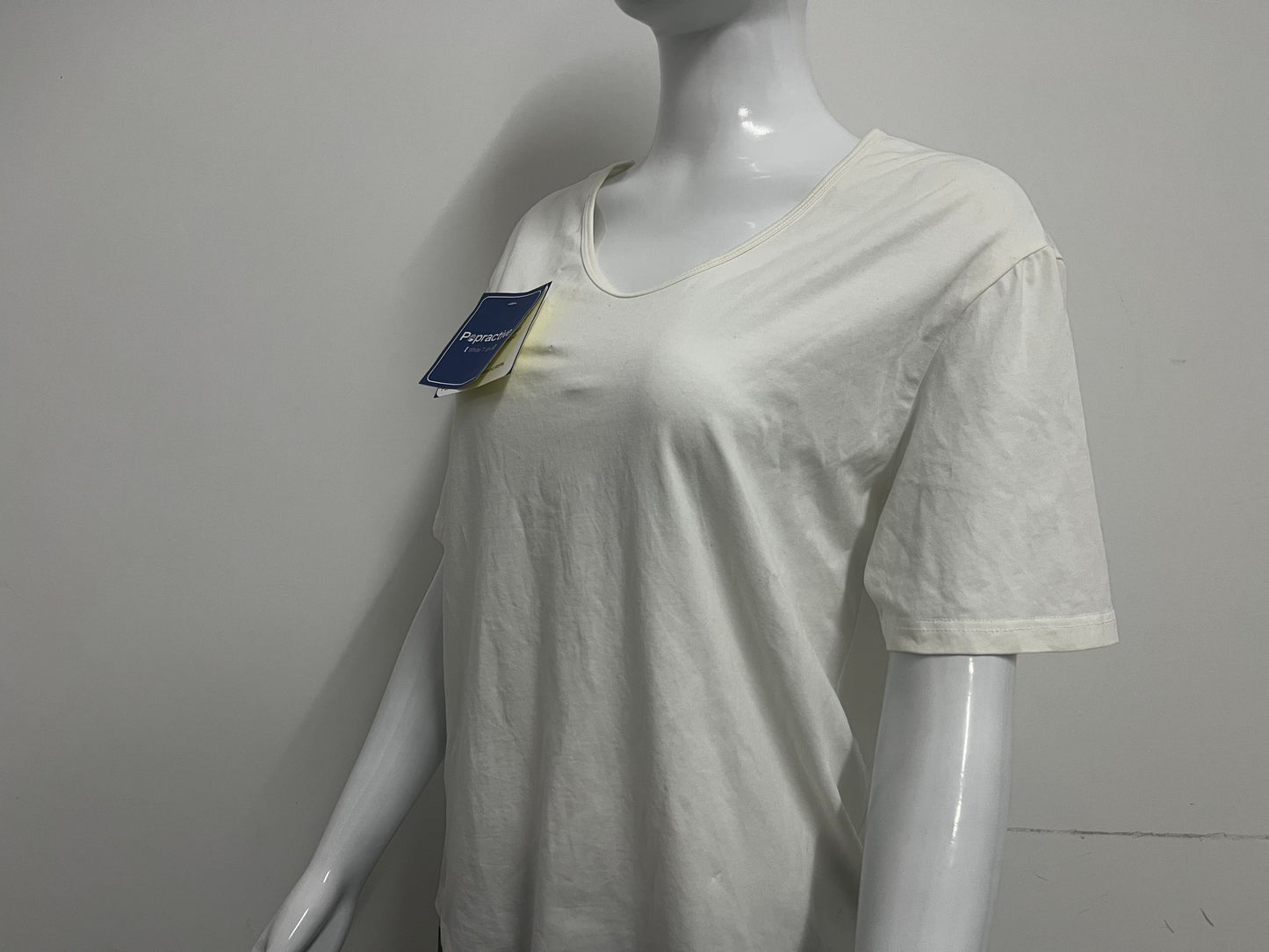 【Popractive V-Neck Cotton T-Shirt】—— Everyday Essential for Comfort & Versatility