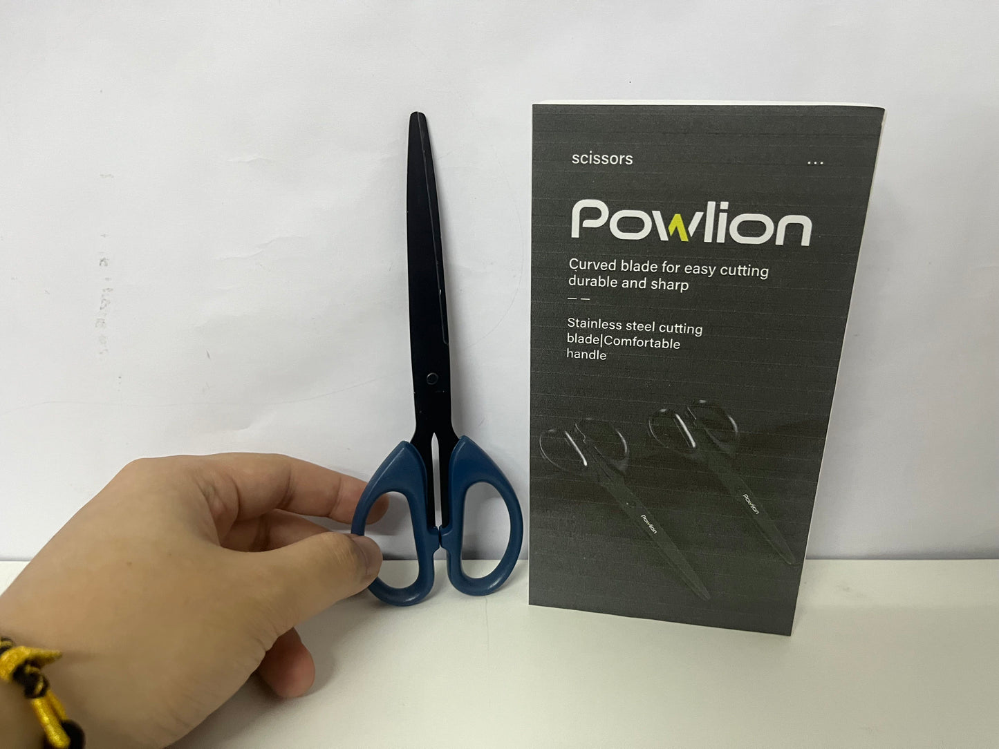 【Powlion Curved Blade Scissors】—— Sharp, Comfortable Cutting for Everyday Tasks