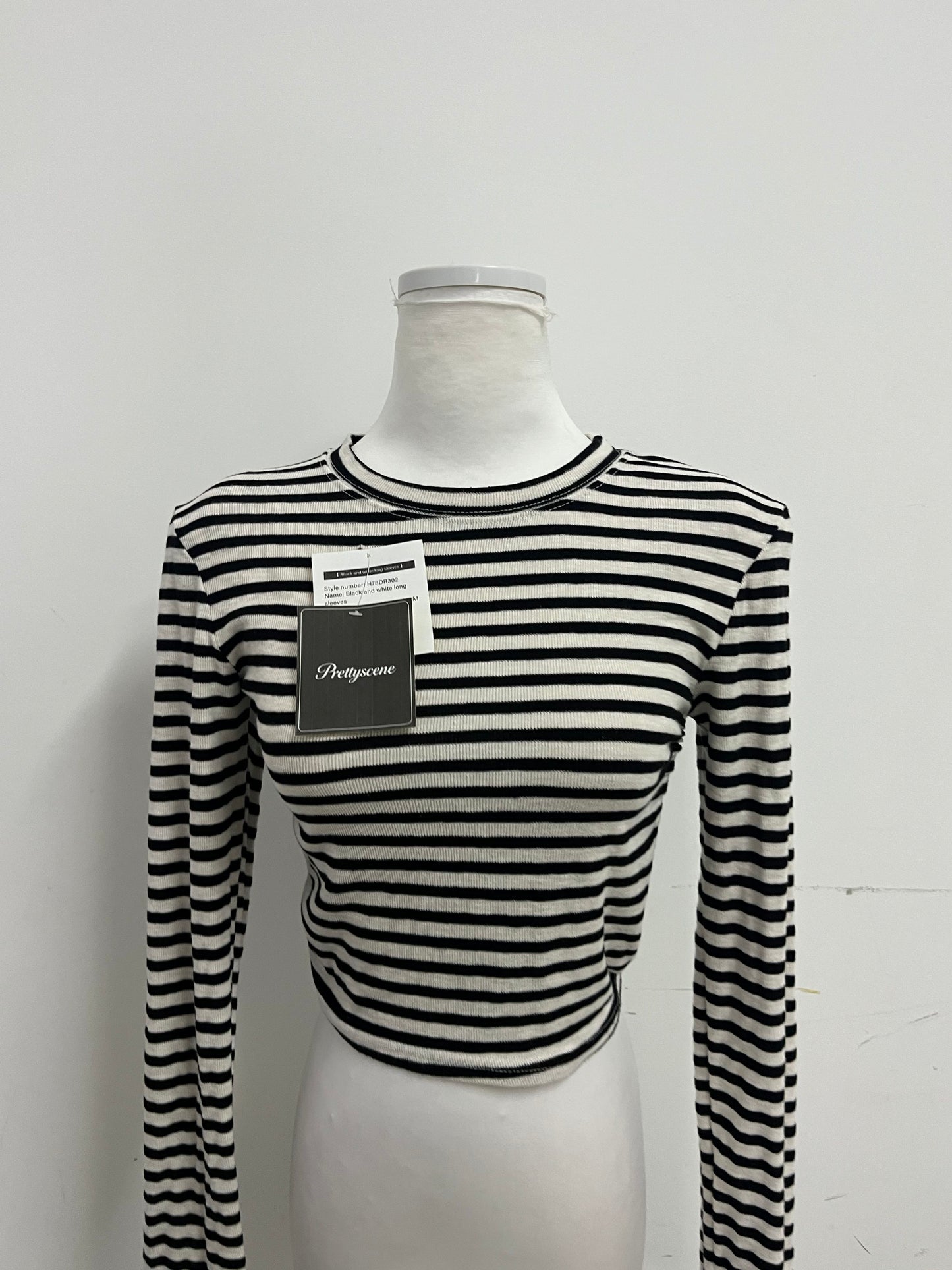 Prettyscene Slim-Fit Striped Tops as clothing - Long-Sleeve Crop Top for Daily Wear