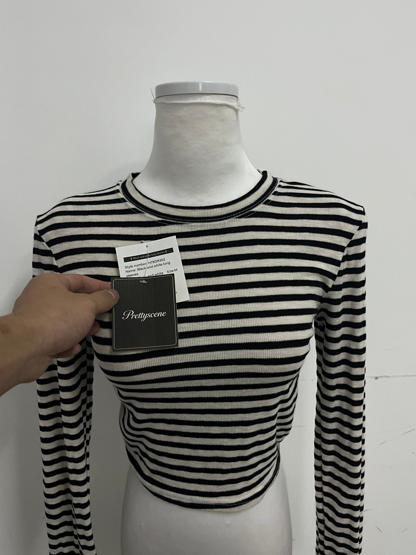 Prettyscene Slim-Fit Striped Tops as clothing - Long-Sleeve Crop Top for Daily Wear