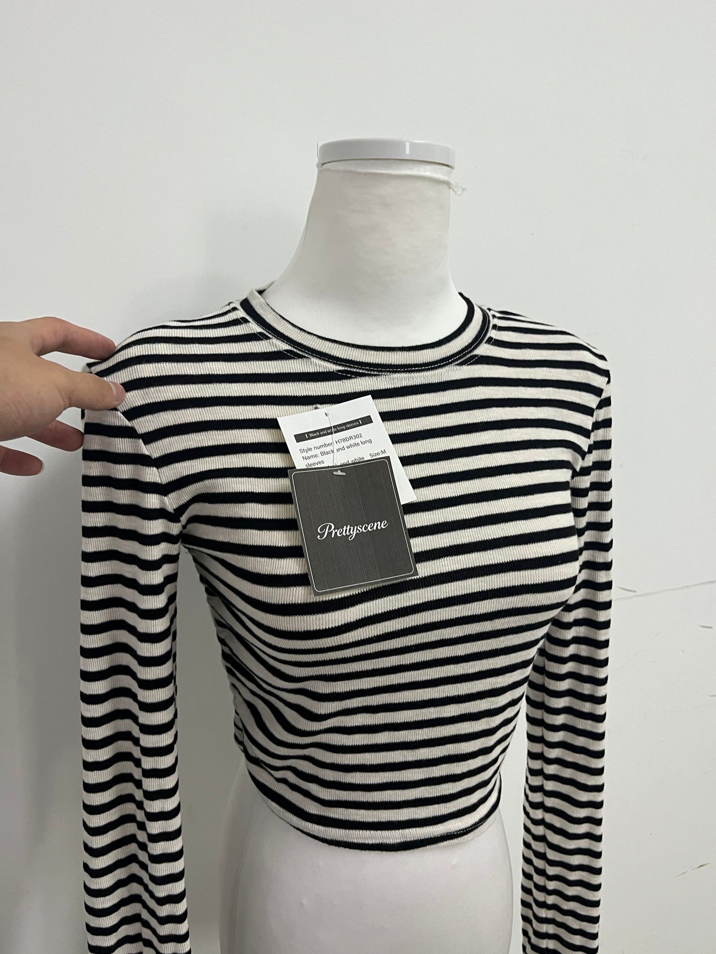 Prettyscene Slim-Fit Striped Tops as clothing - Long-Sleeve Crop Top for Daily Wear