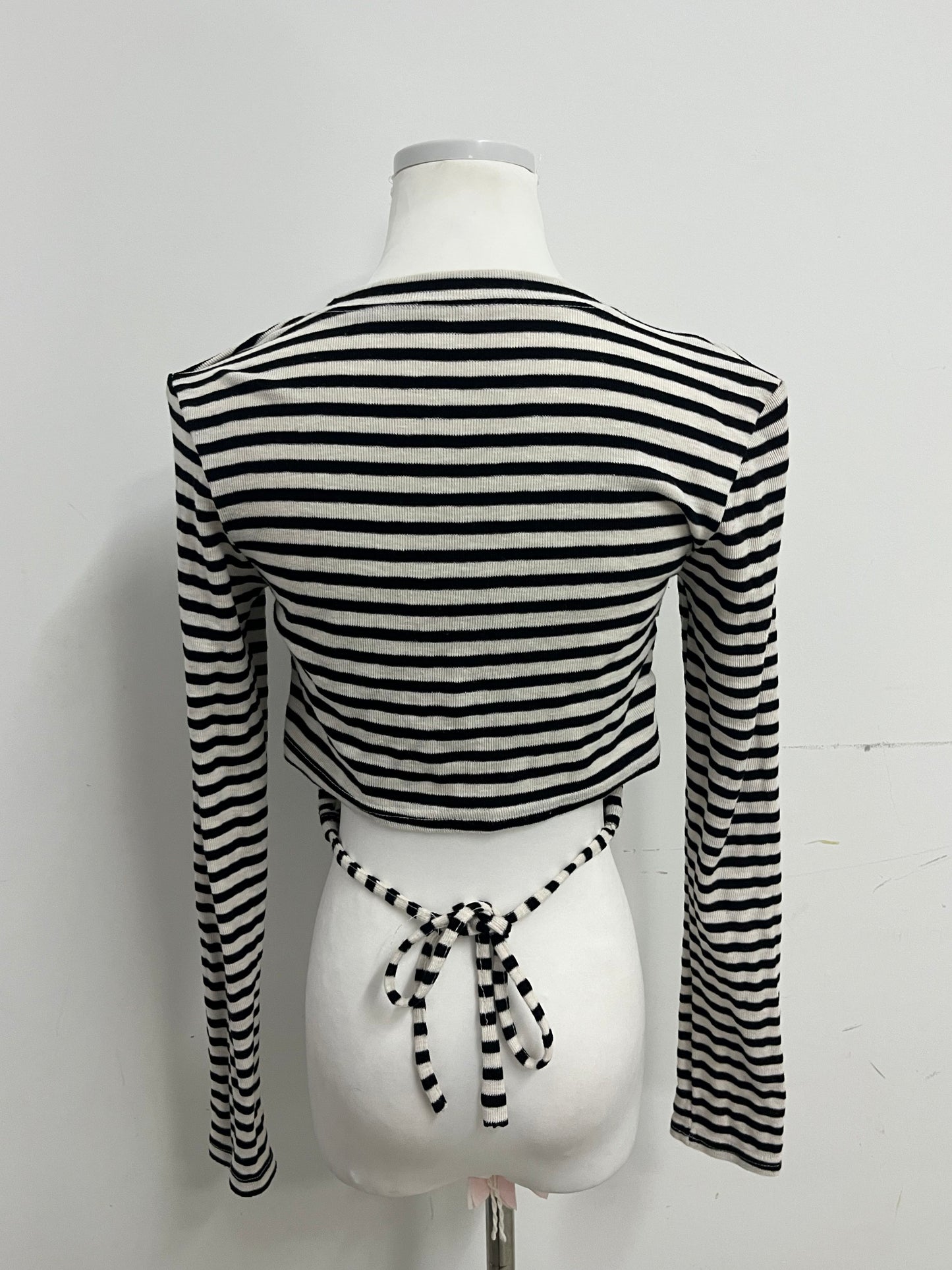 Prettyscene Slim-Fit Striped Tops as clothing - Long-Sleeve Crop Top for Daily Wear