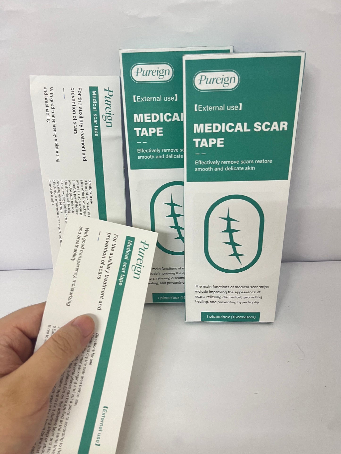 Pureign Medical Grade Silicone Scar Sheets; Improves The Appearance of Old and New Scars; for Injury, Burn and Surgery Scars