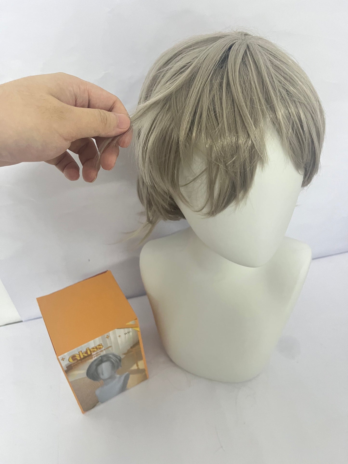Qkiss Wigs Halloween Anime Role Wig Anime Men Costume Short Bob Mixed Heat Synthetic Hair Wigs for Adult Party Festival Halloween Christmas