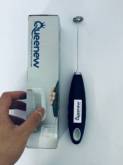 Queenew Portable Milk Frother - 15s Creamy Froth, Multifunctional, Battery-Powered, Easy to Clean, Perfect for Travel, Coffee, Matcha, Blended Drinks