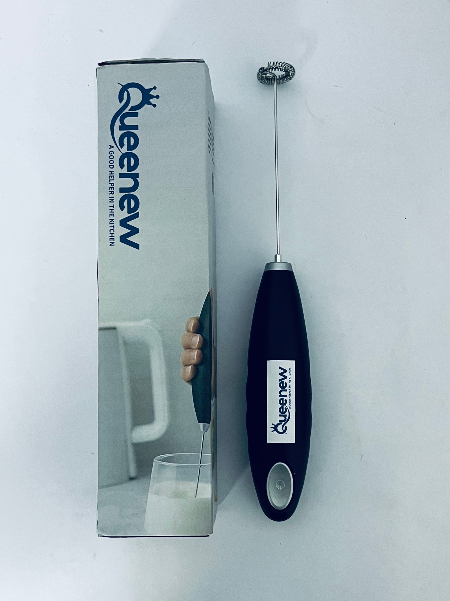 Queenew Portable Milk Frother - 15s Creamy Froth, Multifunctional, Battery-Powered, Easy to Clean, Perfect for Travel, Coffee, Matcha, Blended Drinks