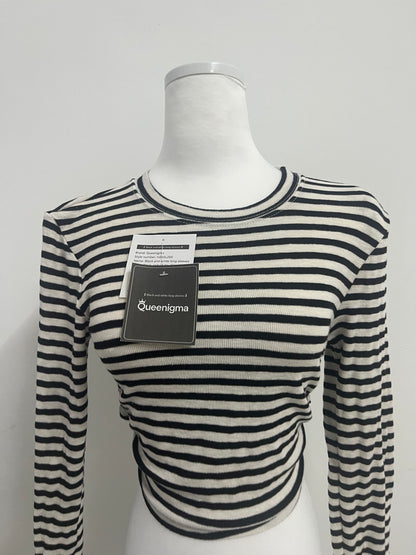 Queenigma Women's Mock Turtleneck Long Sleeve Slim Fit Stretch Striped T-Shirts Tunic Tops Fall Fashion Trendy Outfits Clothes