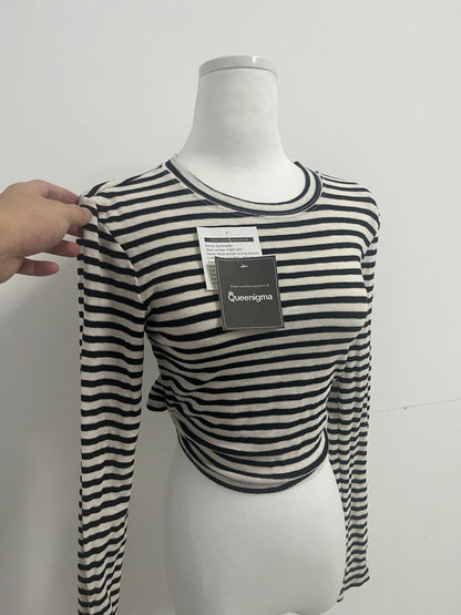 Queenigma Women's Mock Turtleneck Long Sleeve Slim Fit Stretch Striped T-Shirts Tunic Tops Fall Fashion Trendy Outfits Clothes