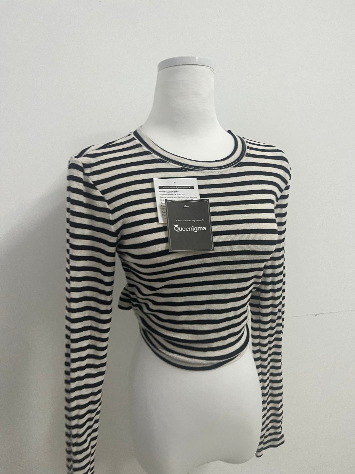 Queenigma Women's Mock Turtleneck Long Sleeve Slim Fit Stretch Striped T-Shirts Tunic Tops Fall Fashion Trendy Outfits Clothes