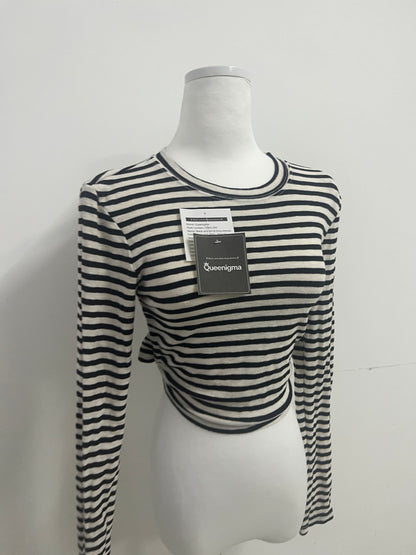Queenigma Women's Mock Turtleneck Long Sleeve Slim Fit Stretch Striped T-Shirts Tunic Tops Fall Fashion Trendy Outfits Clothes