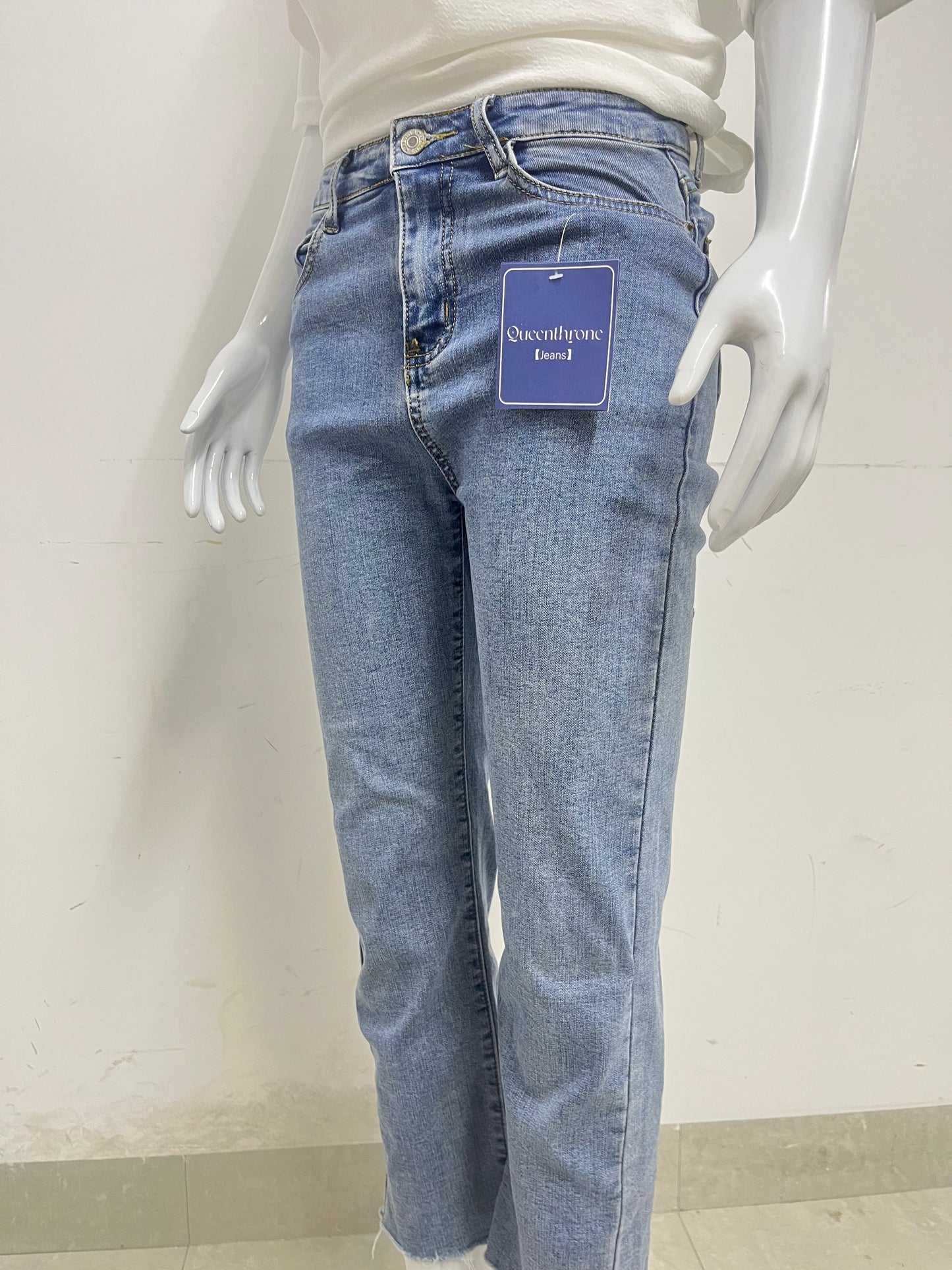 [Queenthrone Jeans]——High-Waist Cropped Flare Jeans - Slim-Fit Stretch Raw Hem jeans