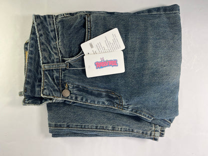 RABBITREE Straight-leg jeans flatter figure, adapt to diverse occasions, and provide moderate elastic support