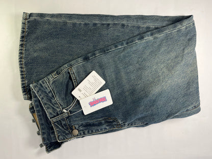 RABBITREE Straight-leg jeans flatter figure, adapt to diverse occasions, and provide moderate elastic support