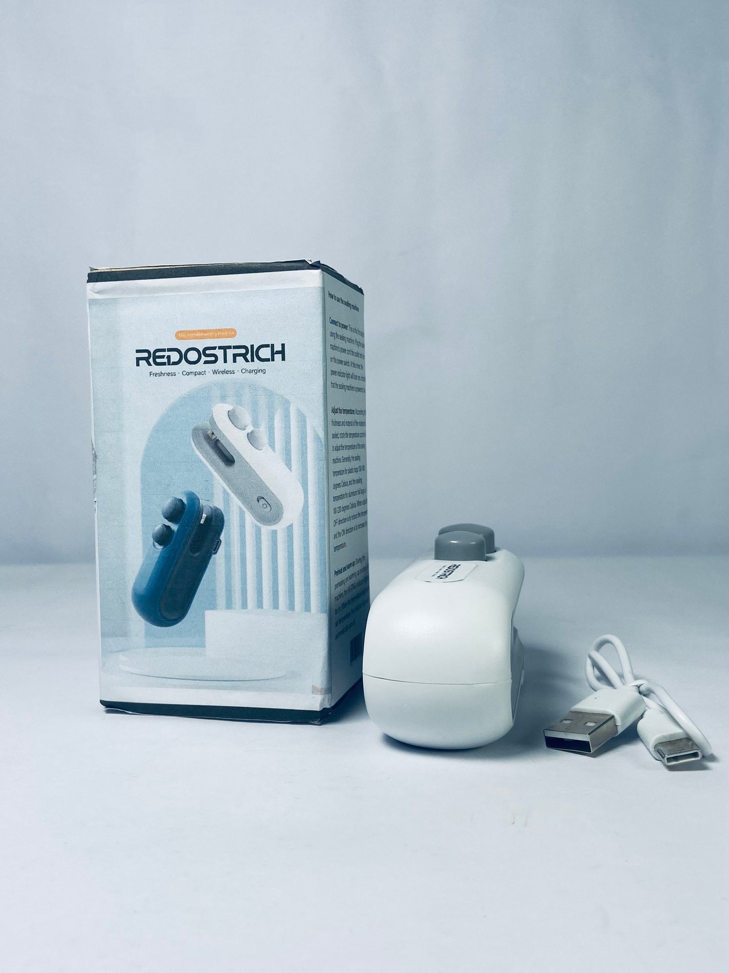 REDOSTRICH Vacuum Sealer for Food , Compact Upright Food Vacuum Sealer Machine Allows to Seal Marinades, Soups, Vegetables, Meats for Sous Vide Cooking, Saver Keeps Food Fresher Longer