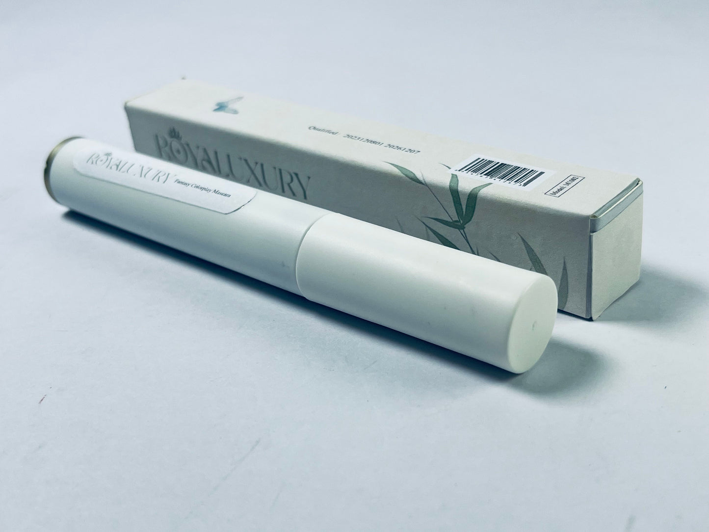 ROYALUXURY Lengthening and Volumizing for a Full Fan Effect,No Clumps, Long-Wearing, Hypoallergenic Mascara For Sensitive Eyes,Feathery Soft Full Lashes