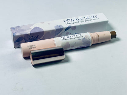 ROYALUXURY Lasting Sparkling Highlighter Makeup,Wand For Luminous, Glowing Skin, Vegan & Cruelty-free.Easy to Sculpt the Face and Create a Lightweight Finishing Makeup