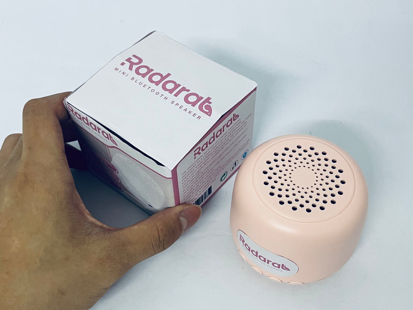 Radarat Portable Bluetooth Speakers, Deep Bass, Bluetooth 5.3, RGB Lights, Dual Pairing, 30H Playtime for Home, Outdoor, Party