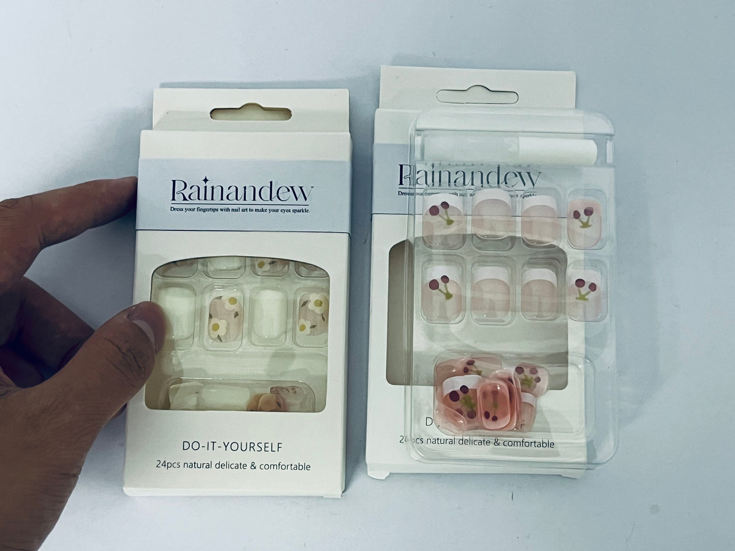 Rainandew Cherry Press on Nails Short Square Fake Nails Flower False Nails Floral Glossy Full Cover Acrylic Nails Light Pink Glue on Nails Artificial Cute Stick on Nails Summer Nails for Women Manicure 24Pcs