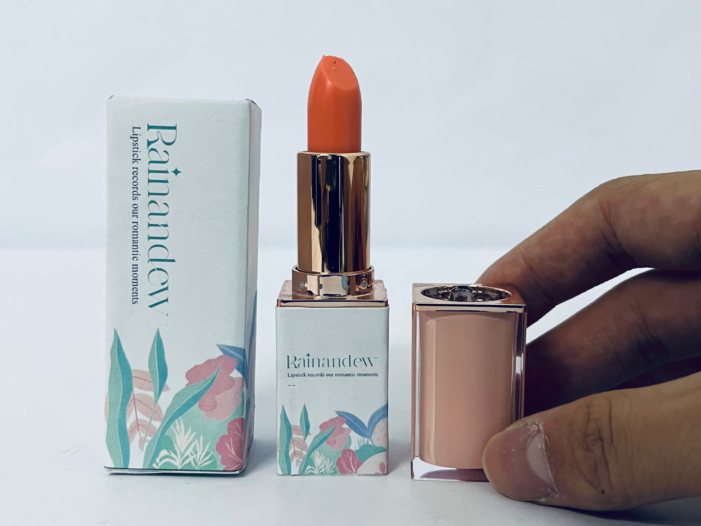 Rainandew L'Absolu Rouge Hydrating Cream Lipstick - Smudge-Resistant & Luminous Finish - Up To 18HR Comfort