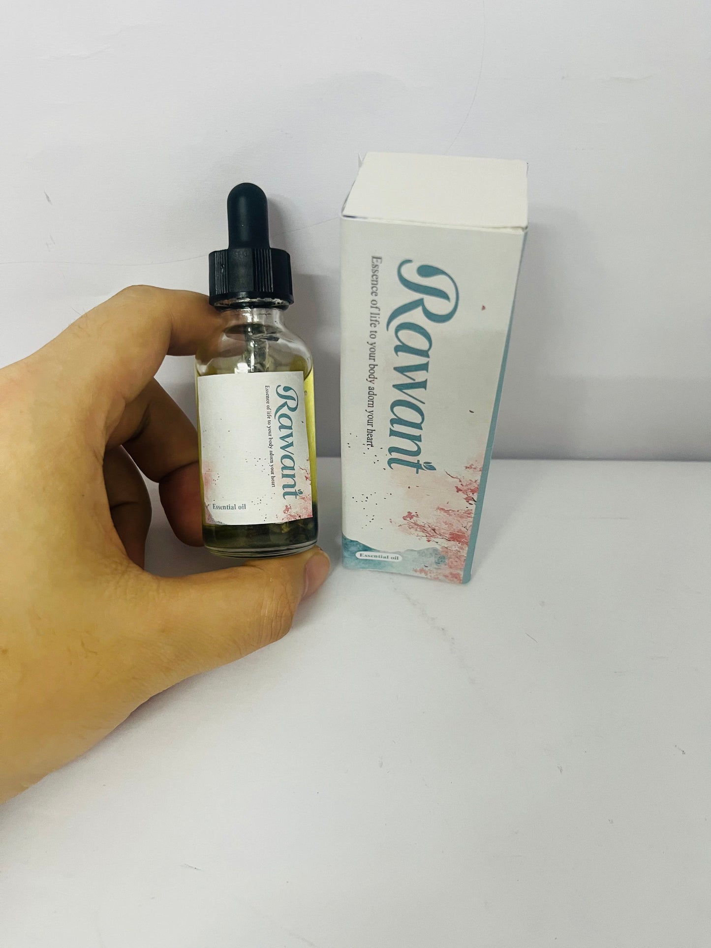 Rawant Infused Restore Rejuvenating Oil with Glass Dropper – 100% Pure & Natural Multi-Purpose Oil for Restoring Thinning Hair, Beard & Eyebrows