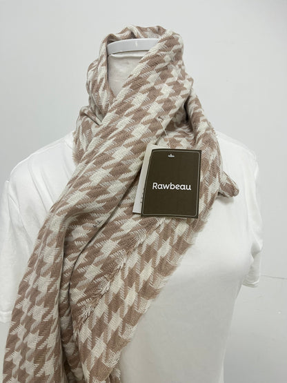 Rawbeau Scarf - Beige & White Houndstooth, Soft Textured Weave