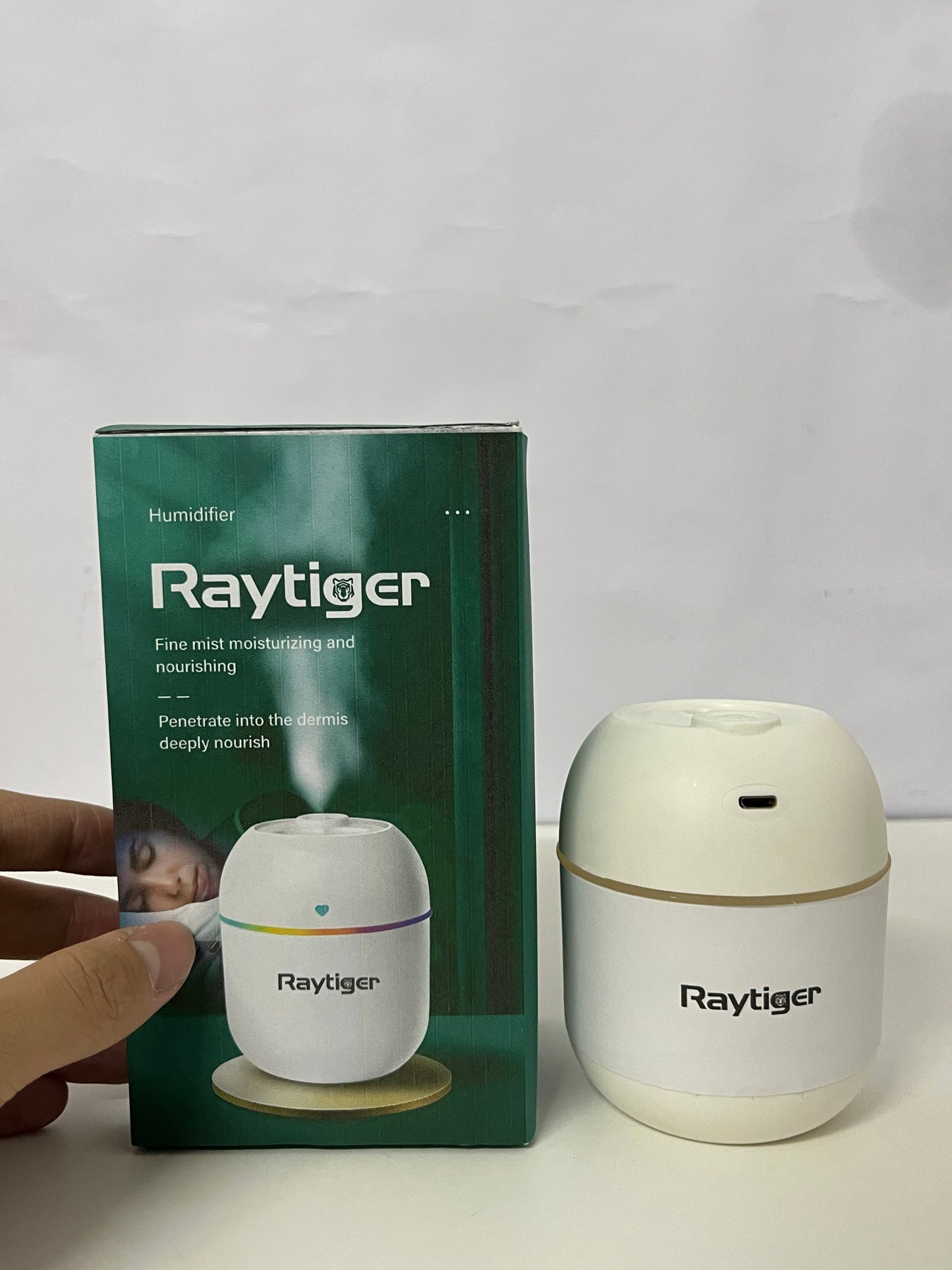 [Raytiger Humidifiers]-Mini USB Humidifier - Quiet Desktop & Bedroom Hydration Device