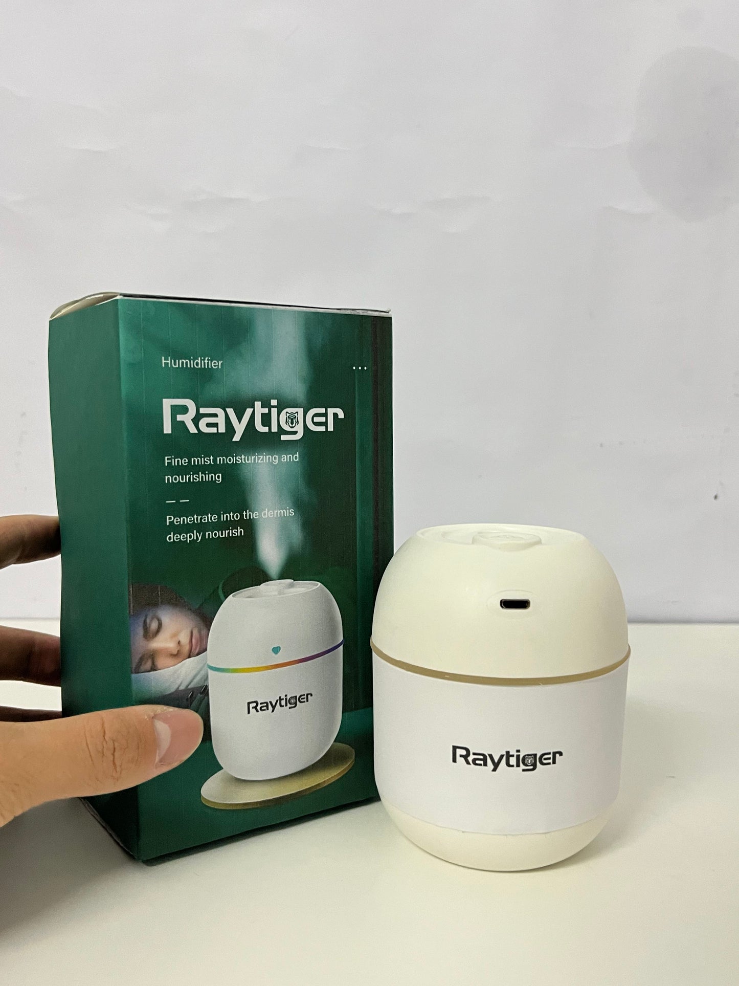 [Raytiger Humidifiers]-Mini USB Humidifier - Quiet Desktop & Bedroom Hydration Device