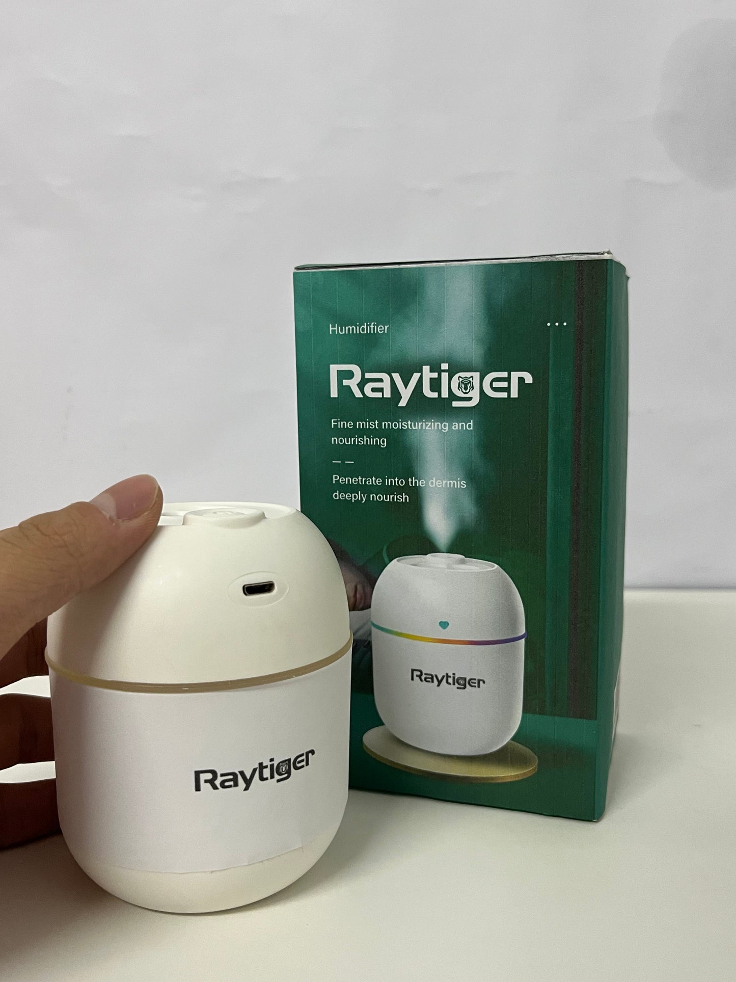 [Raytiger Humidifiers]-Mini USB Humidifier - Quiet Desktop & Bedroom Hydration Device
