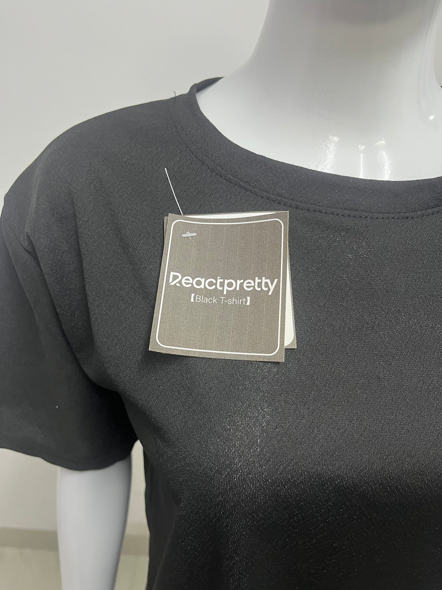 【Reactpretty Oversized Crew Neck T-Shirt】—— Effortless Comfort & Minimalist Style