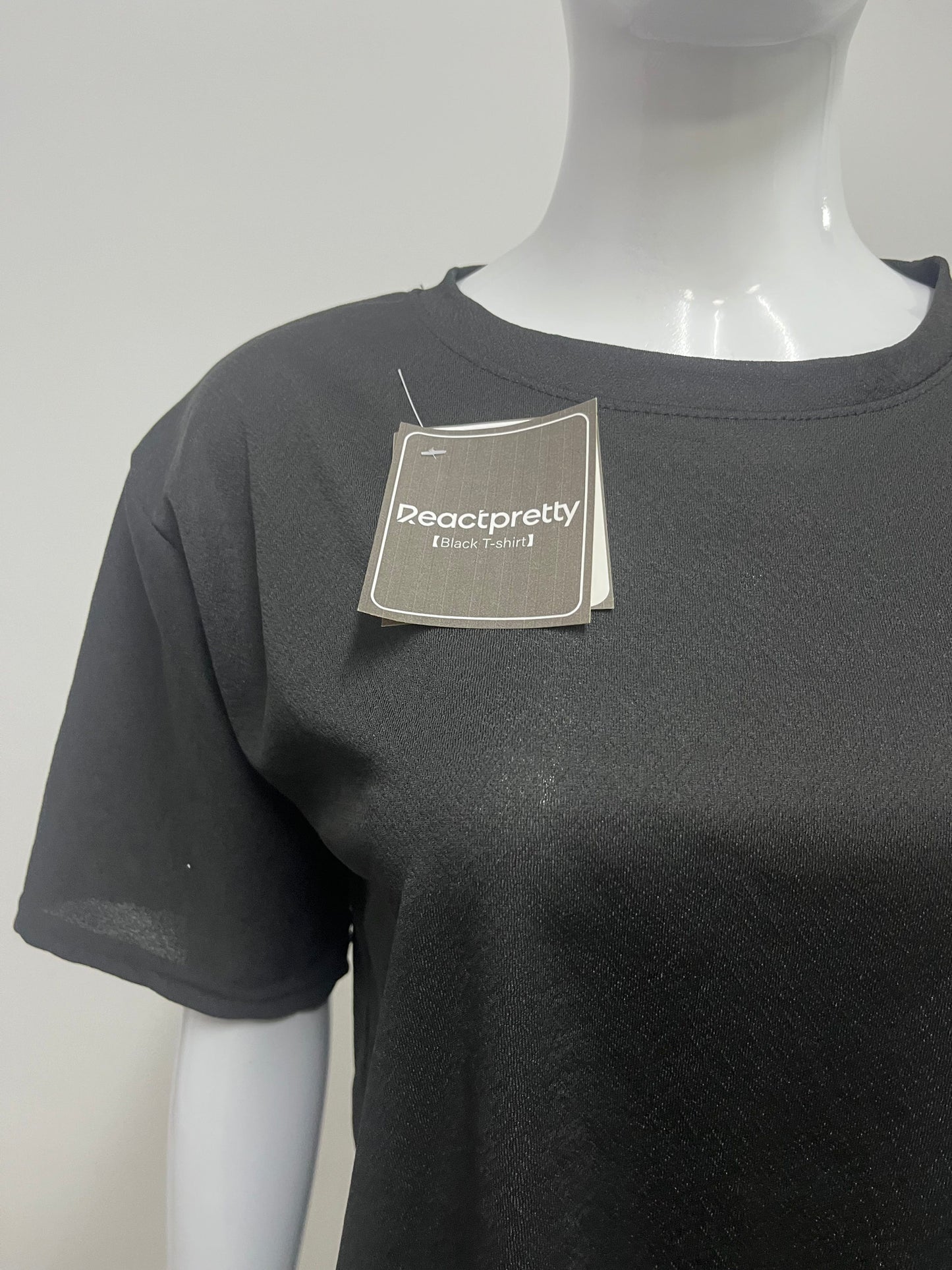 【Reactpretty Oversized Crew Neck T-Shirt】—— Effortless Comfort & Minimalist Style