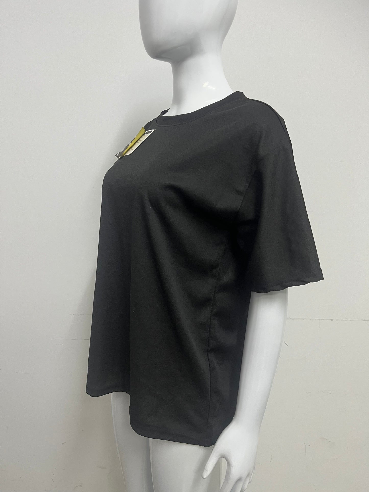 【Reactpretty Oversized Crew Neck T-Shirt】—— Effortless Comfort & Minimalist Style