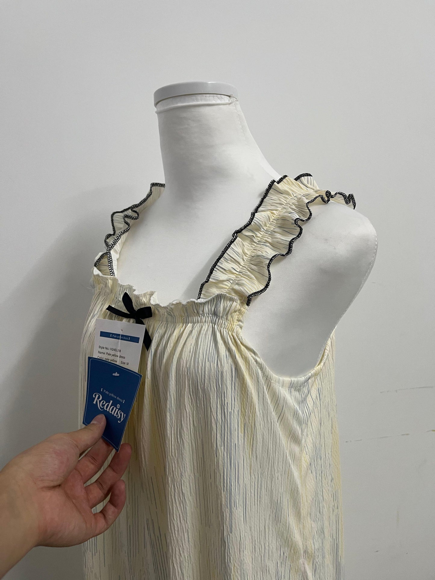 Redaisy Sleepwear Pale Yellow Camisole Nightgown - A Romantic and Comfortable Home Choice