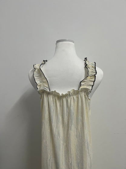 Redaisy Sleepwear Pale Yellow Camisole Nightgown - A Romantic and Comfortable Home Choice