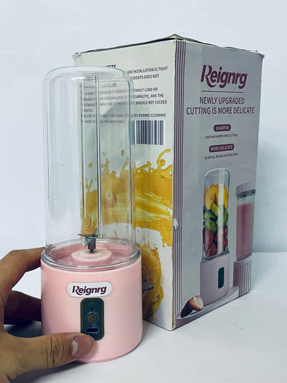 Reignrg Mini Portable Juicer Electric Wireless USB Charging 4 Leaf Blade Small Juicer Cup for Fresh Juice Milkshake at Home Office School Outdoors ABS PC Material 300ml Capacity