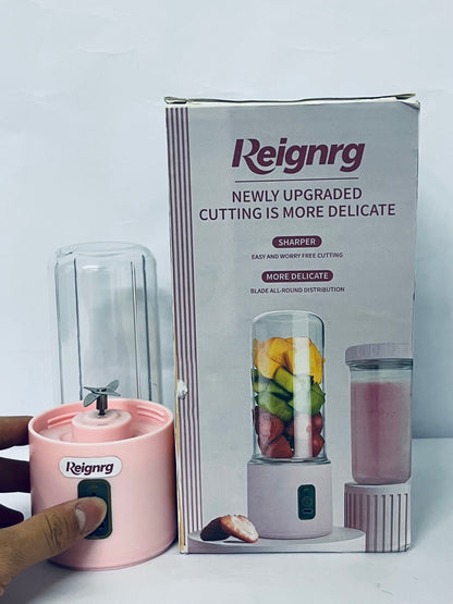 Reignrg Mini Portable Juicer Electric Wireless USB Charging 4 Leaf Blade Small Juicer Cup for Fresh Juice Milkshake at Home Office School Outdoors ABS PC Material 300ml Capacity