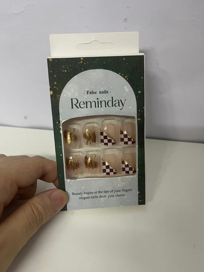 [Reminday False nails]——Reminday Retro Checkerboard Press-On Nails - Gold Foil Accent Short Square Nail Art