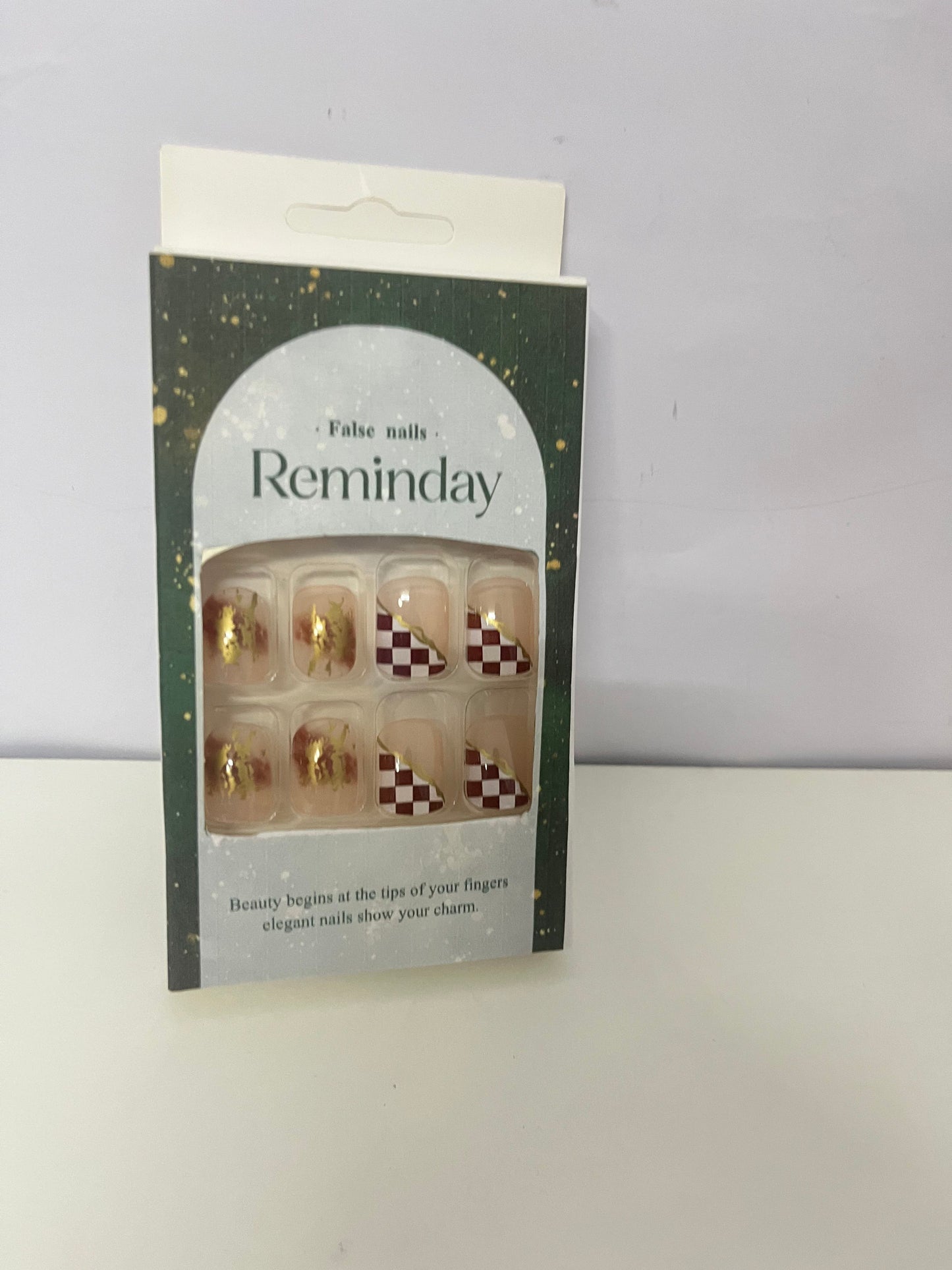 [Reminday False nails]——Reminday Retro Checkerboard Press-On Nails - Gold Foil Accent Short Square Nail Art
