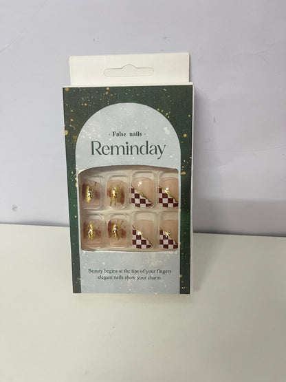 [Reminday False nails]——Reminday Retro Checkerboard Press-On Nails - Gold Foil Accent Short Square Nail Art