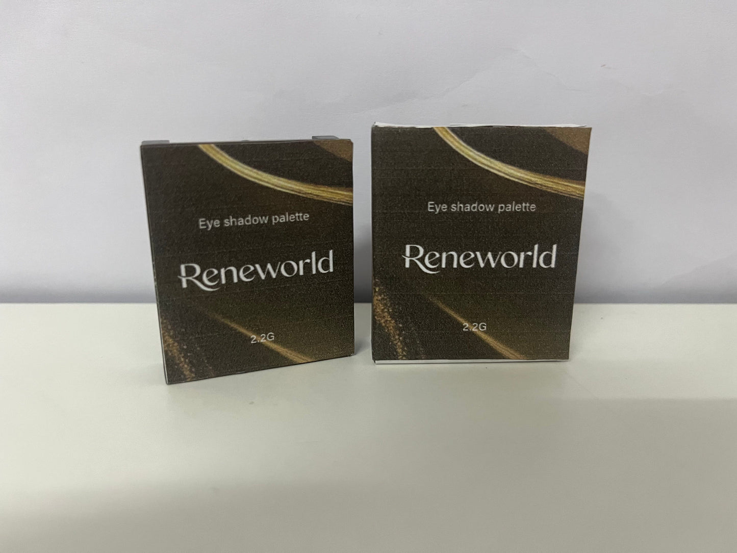 Reneworld Jet Black Gilded Single Eyeshadow Highlight Item for Cool & Elegant Atmosphere Eye Makeup