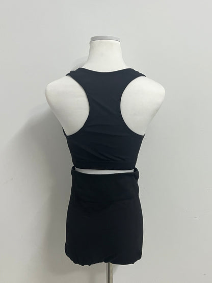 Rightiger Tracksuits: Black Slim-Fit Cut-Out Racerback Tank Top ✨